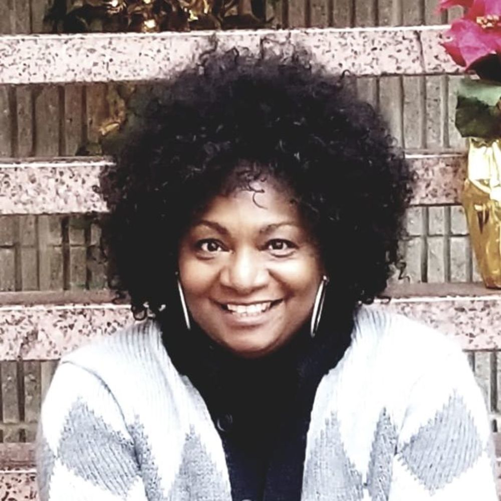 Meet your Posher, Candra